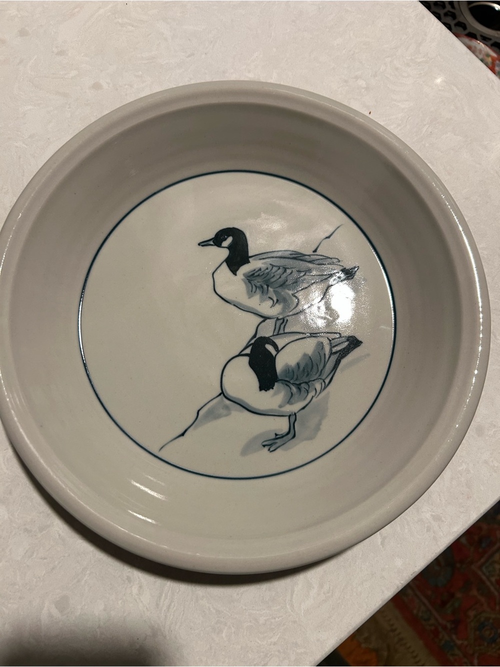 Goose motif pie plate
